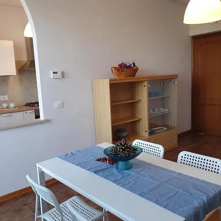 Апартаменты Temporary Silvi 5 *